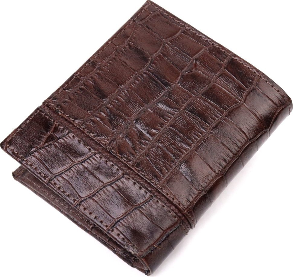 Темно-коричневое портмоне для мужчин из натуральной кожи с тиснением под крокодила KARYA (2421324)