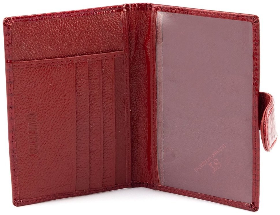 Обложка из лаковой кожи для паспорта и отделений для карточек ST Leather 97722 Красный цвет фото №2 Обложка из лаковой кожи для паспорта и отделений для карточек ST Leather 97722 Красный цвет modnotak фото №2