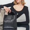 Жіноча шкіряна сумка в чорному кольорі з фактурою під рептилію Ricco Grande (21289) - 2