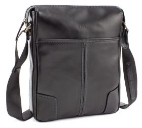 Класична наплічна сумка планшет з гладкої шкіри чорного кольору VATTO (11864)