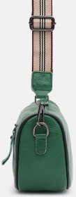 Женская кожаная сумка зеленого цвета с текстильным плечевым ремнем Borsa Leather (59123)