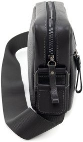 Шкіряна чоловіча сумка крос-боді горизонтальна Grande Pelle 102724 чорна