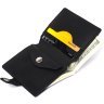 Маленькое кожаное мужское портмоне черного цвета с кнопкой-фиксатором Shvigel (2416474) - 3