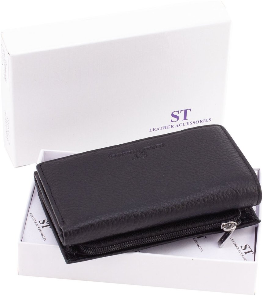 Шкіряний жіночий гаманець невеликого розміру в чорному кольорі з монетницею ST Leather 1767224