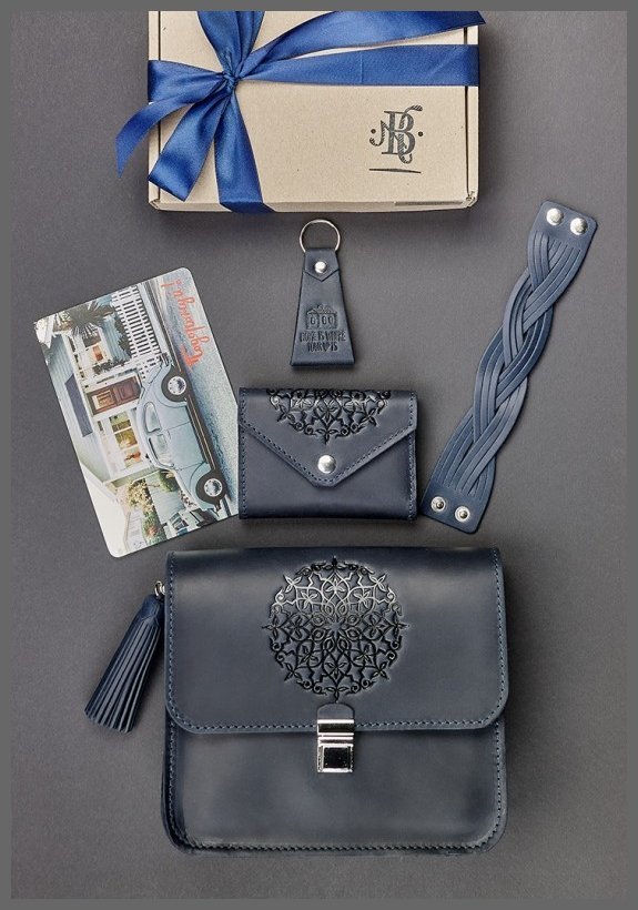 Подарочный набор кожаных аксессуаров для женщины в темно-синем цвете BlankNote 78524 modnotak фото №3