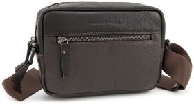 Кожаная мужская сумка кросс-боди горизонтальная Grande Pelle 102725 коричневая