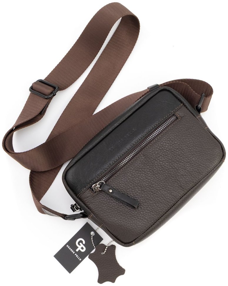 Кожаная мужская сумка кросс-боди горизонтальная Grande Pelle 102725 коричневая modnotak фото №5