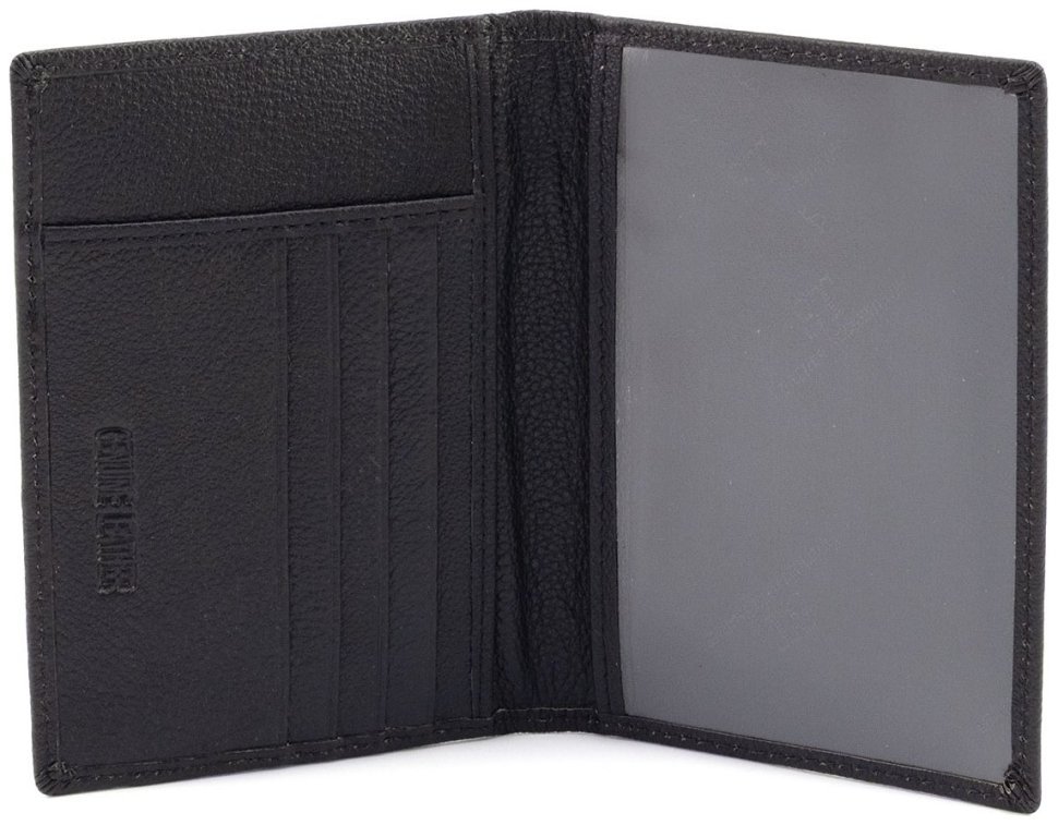 Кожаная в черном цвете обложка для паспорта и отделениями для карточек ST Leather 97725 modnotak фото №2