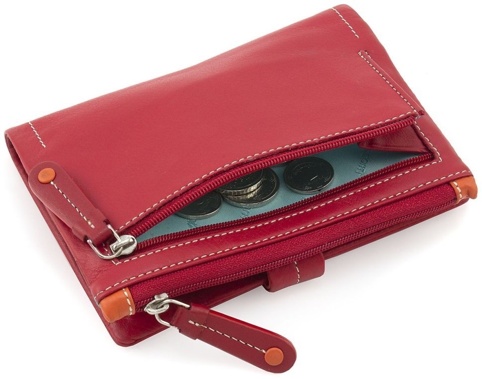 Красный женский кошелек из натуральной кожи со светлой строчкой Visconti Malabu 68825