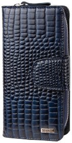Большой лакированный женский кошелек из натуральной кожи с тиснением под крокодила Desisan 79925 синего цвета