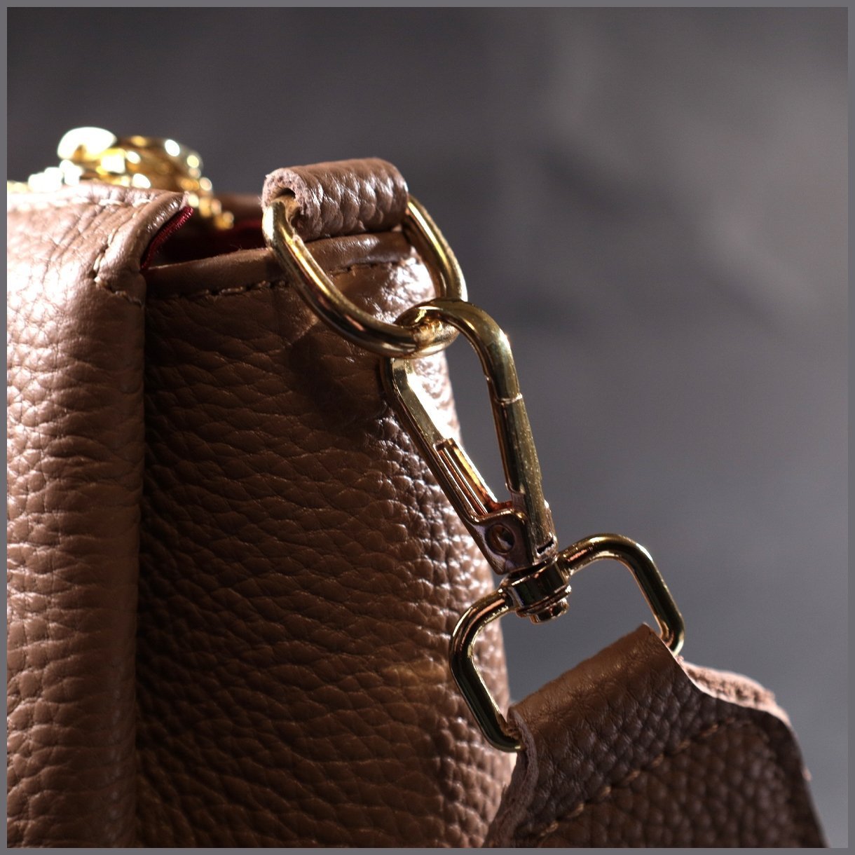 Средняя женская сумка через плече из натуральной кожи бежевого цвета Vintage 2422289