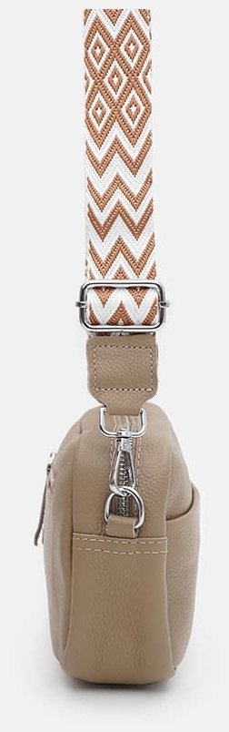 Стильная женская сумка на 1 отделение из кожи флотар с текстильным ремнем Borsa Leather 104526 бежевая modnotak фото №4