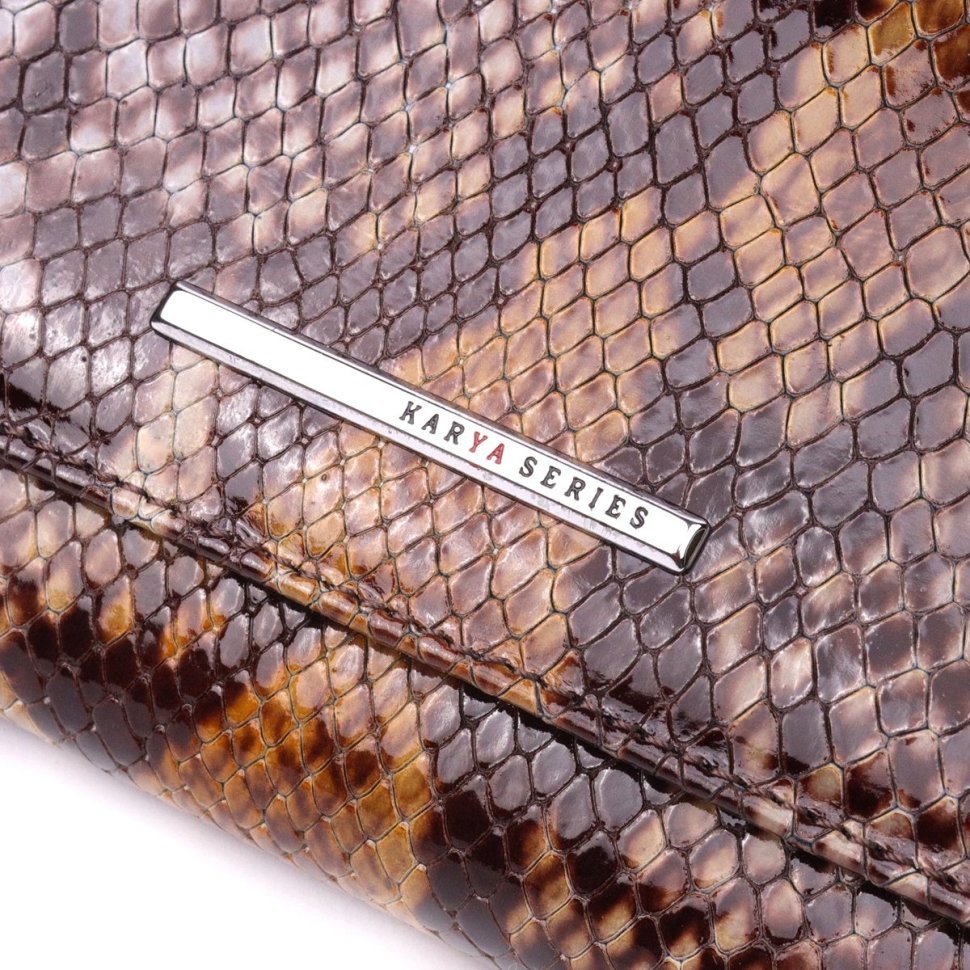 Разноцветный женский кошелек из натуральной фактурной кожи под змею KARYA (2421012)