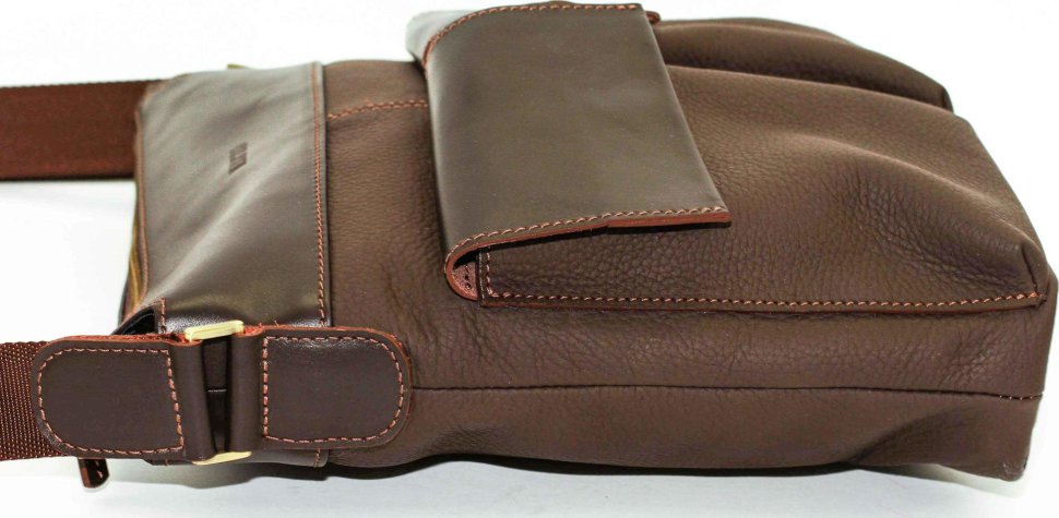 Сучасна чоловіча шкіряна сумка коричневого кольору VATTO (12067)