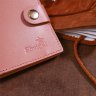 Рожевий жіночий гаманець з натуральної шкіри з хлястиком на кнопці Shvigel (2416509) - 8