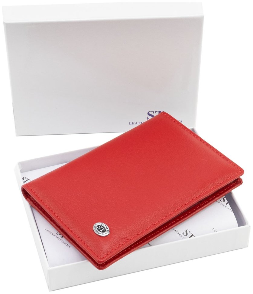 Кожаная в красном цвете обложка для паспорта и отделениями для карточек ST Leather 97726 modnotak фото №6