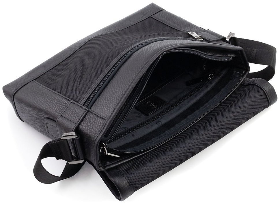 Горизонтальная кожаная сумка мессенджер формата А4 - H.T Leather 107926 черная modnotak фото №10