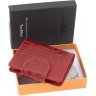 Небольшой кожаный кошелек красного цвета с тиснением Tony Bellucci (12432) - 8