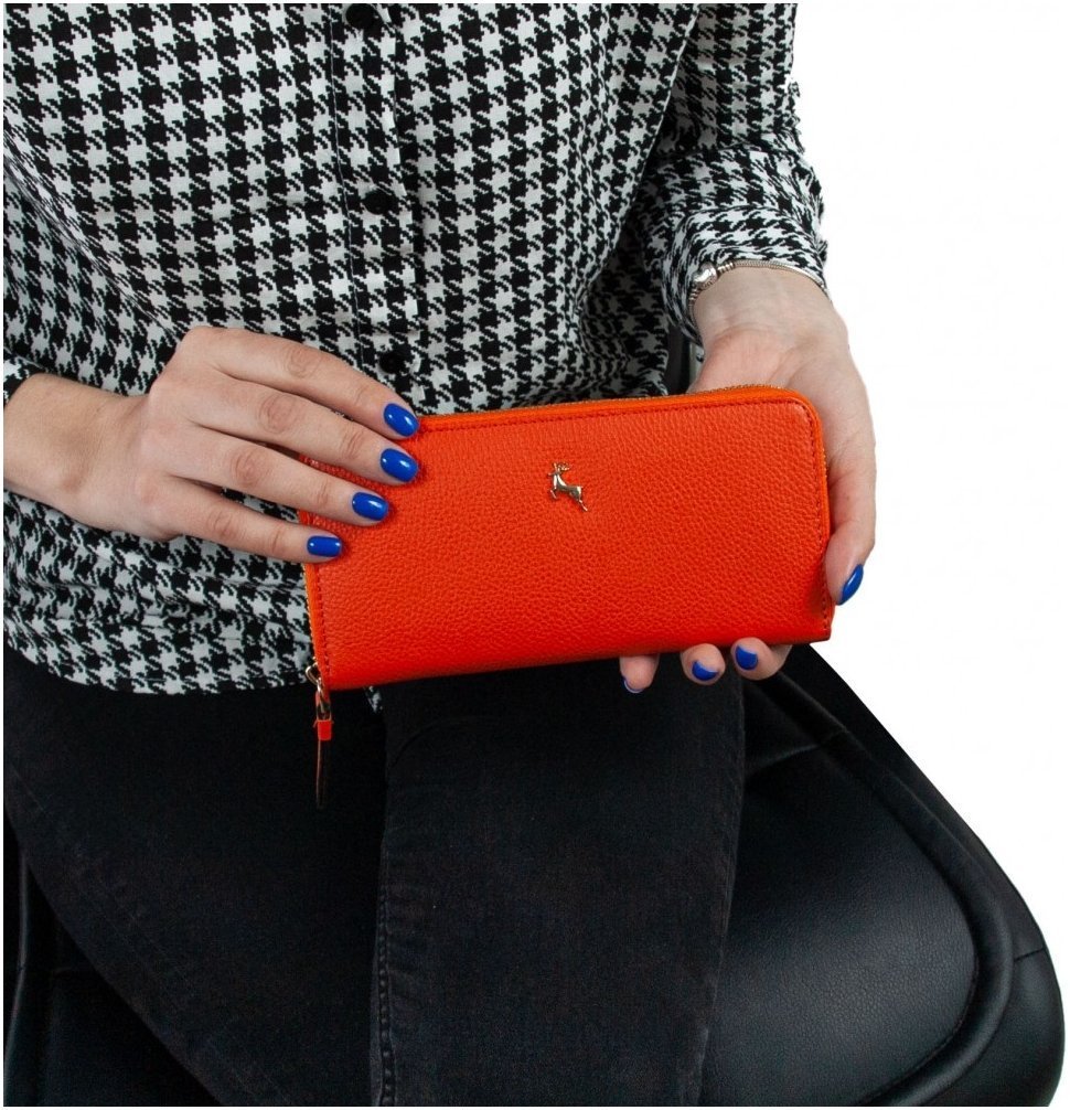 Оранжевый женский кошелек из фактурной кожи на молнии Ashwood 69626