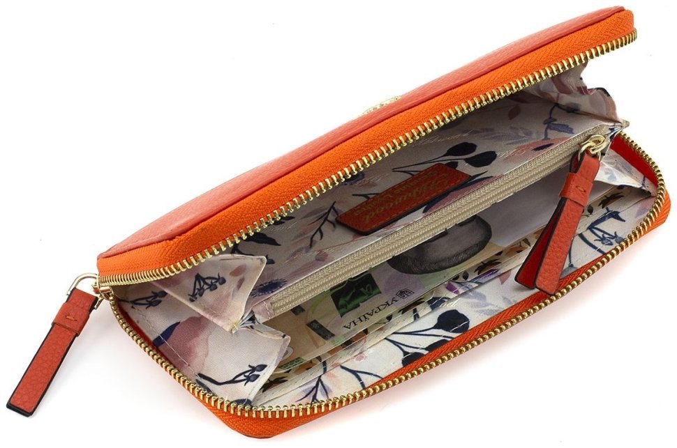 Помаранчевий жіночий гаманець із фактурної шкіри на блискавці Ashwood 69626