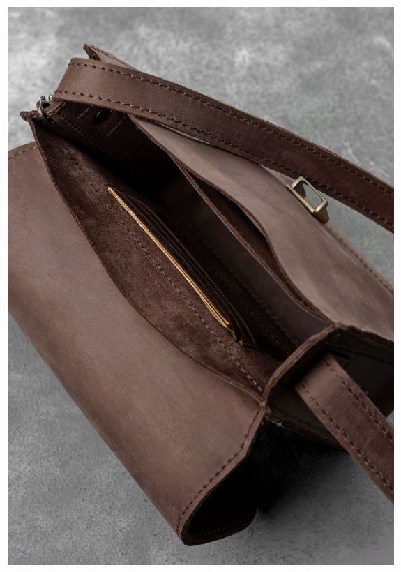 Кожаная наплечная бохо-сумка коричневого цвета BlankNote Лилу (12623)