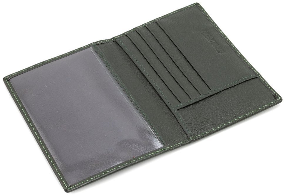 Кожаная в зеленом цвете обложка для паспорта и отделениями для карточек ST Leather 97727 modnotak фото №4