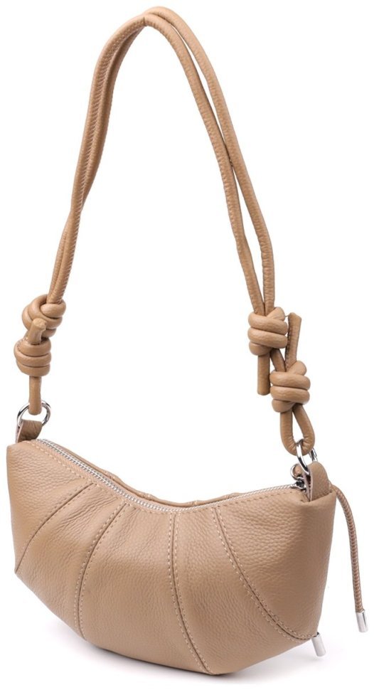 Стильная полукруглая женская сумка из фактурной кожи бежевого цвета Vintage 98227 modnotak фото №2