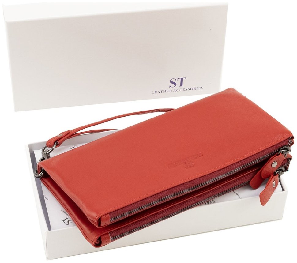 Кожаный женский кошелек-клатч красного цвета с ремешком на запястье ST Leather 90828 фото №8 Кожаный женский кошелек-клатч красного цвета с ремешком на запястье ST Leather 90828 modnotak фото №8