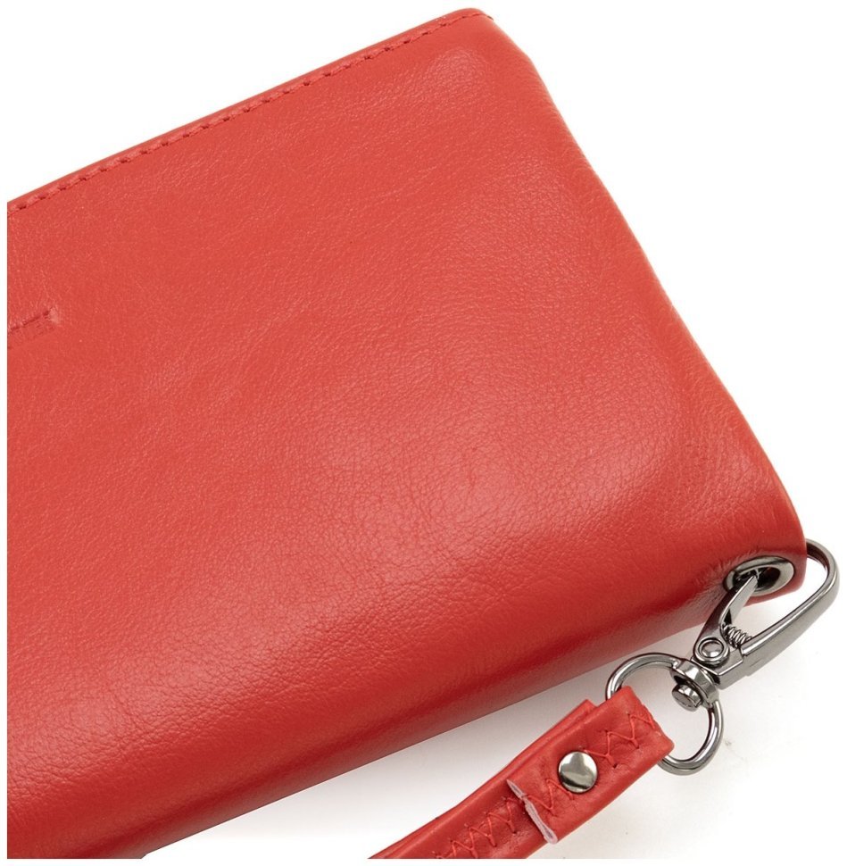 Кожаный женский кошелек-клатч красного цвета с ремешком на запястье ST Leather 90828 фото №7 Кожаный женский кошелек-клатч красного цвета с ремешком на запястье ST Leather 90828 modnotak фото №7