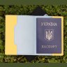 Шкіряна яскрава обкладинка для паспорта З Україною в серці - Grande Pelle (13258) - 4
