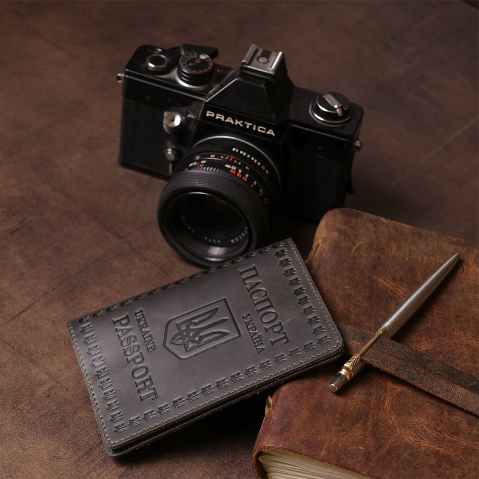 Сіра шкіряна обкладинка для паспорта з гербом України - Shvigel (2416132) modnotak фото №16