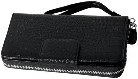 Кожаний клатч на молнии с фактурой под крокодила Vip Collection 102628 (черный)