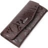 Лаковий жіночий гаманець із клапаном з натуральної шкіри під рептилію коричневого забарвлення KARYA (2421114) - 1
