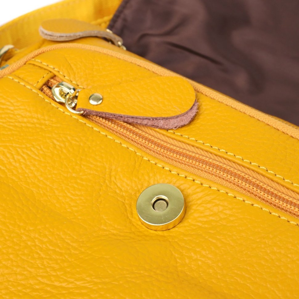 Яркая повседневная женская сумка из фактурной кожи через плечо с клапаном на магните Vintage 98128 желтого цвета modnotak фото №6