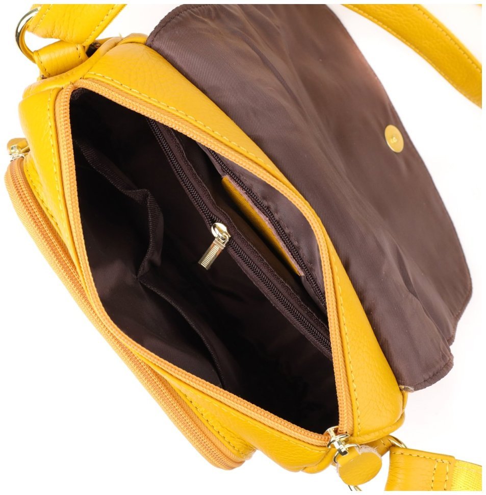 Яркая повседневная женская сумка из фактурной кожи через плечо с клапаном на магните Vintage 98128 желтого цвета modnotak фото №7