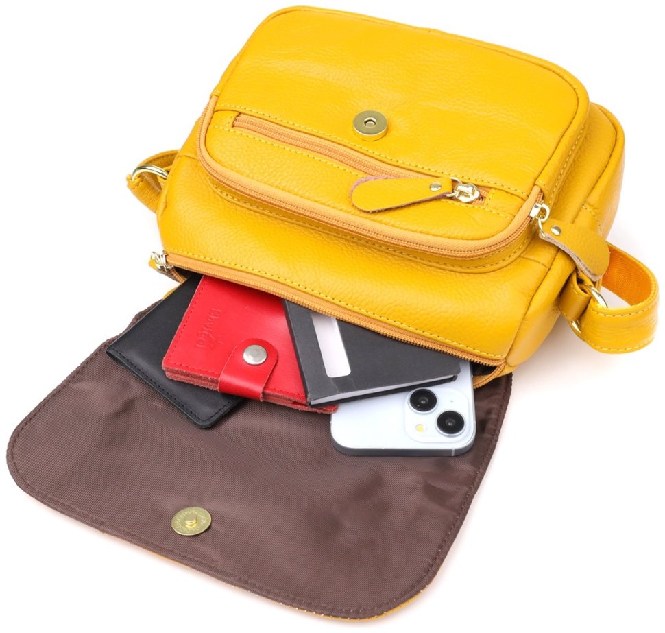 Яркая повседневная женская сумка из фактурной кожи через плечо с клапаном на магните Vintage 98128 желтого цвета modnotak фото №9