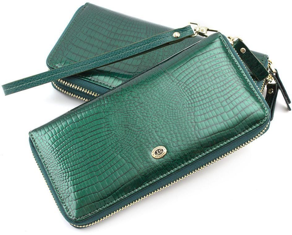 Жіночий зелений гаманець в лаку на блискавки ST Leather (16319)
