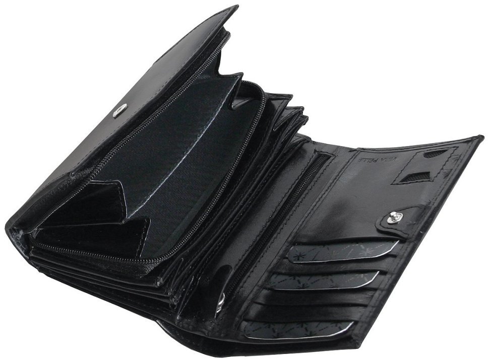 Повседневный кошелек из гладкой кожи на кнопке Vip Collection 102330 черного цвета фото №5 Повседневный кошелек из гладкой кожи на кнопке Vip Collection 102330 черного цвета modnotak фото №5