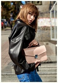 Розовая сумка-кроссбоди из натуральной кожи украинского производства BlankNote Lola (12795)