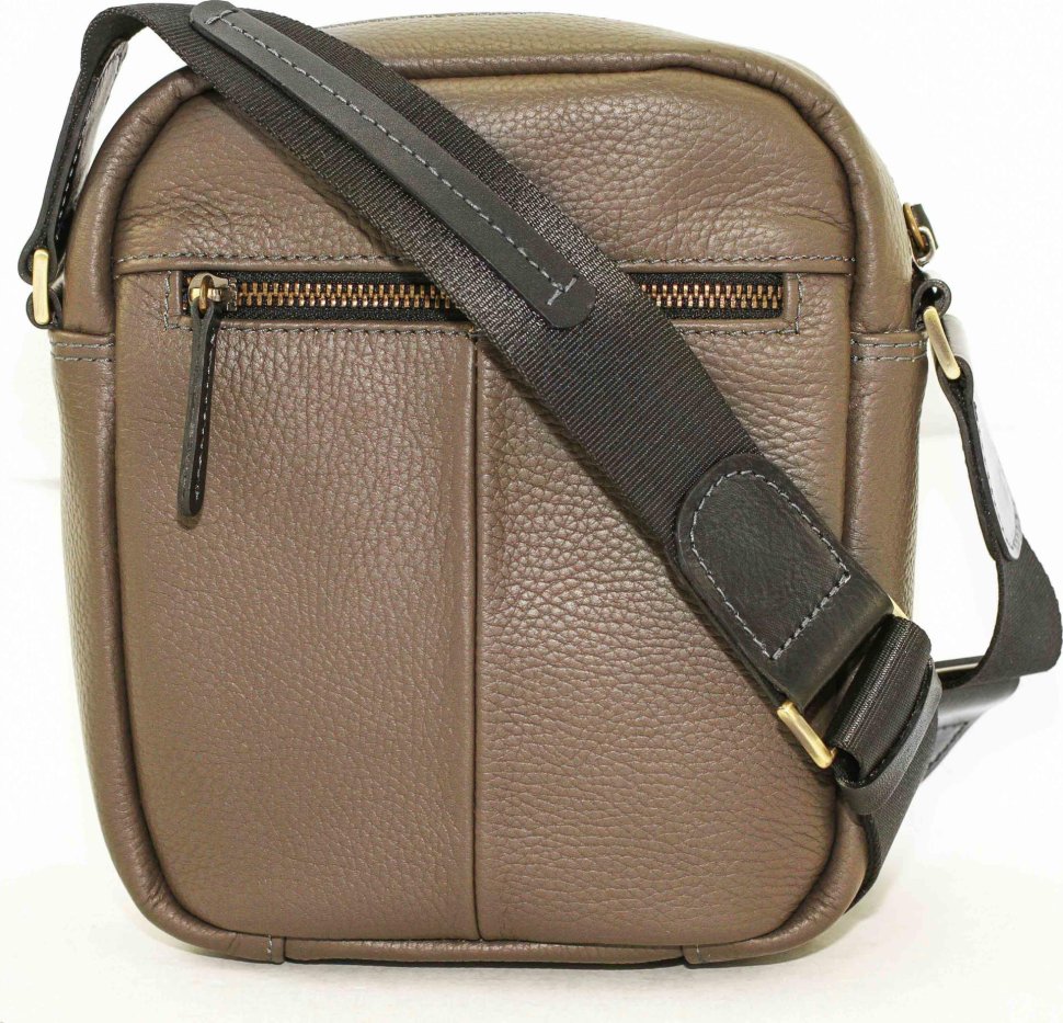 Небольшая наплечная мужская сумка из натуральной кожи Флотар VATTO (12071)