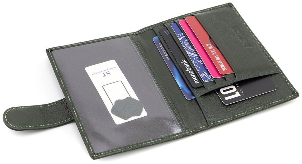 Обложка кожаная для паспорта + отделения для карточек ST Leather 97730 зеленого цвета фото №5 Обложка кожаная для паспорта + отделения для карточек ST Leather 97730 зеленого цвета modnotak фото №5