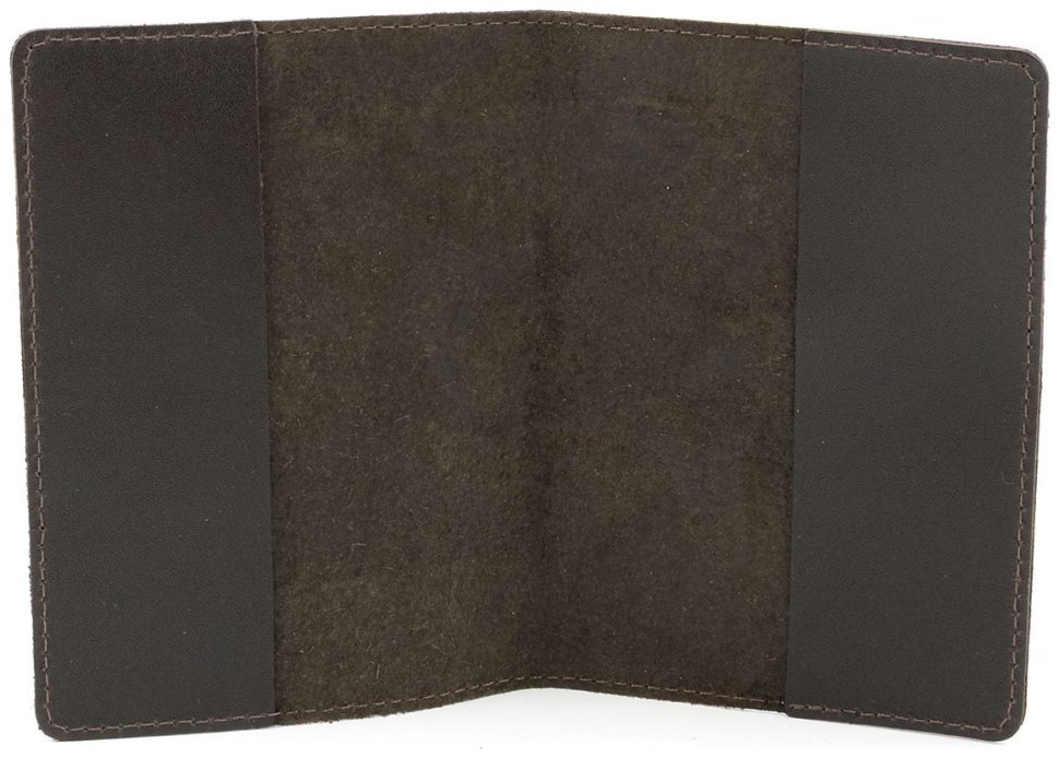 Кожаная обложка для паспорта из гладкой кожи с тиснением карты Leather Collection 103331 (Темно-коричневая) фото №2 Кожаная обложка для паспорта из гладкой кожи с тиснением карты Leather Collection 103331 (Темно-коричневая) modnotak фото №2