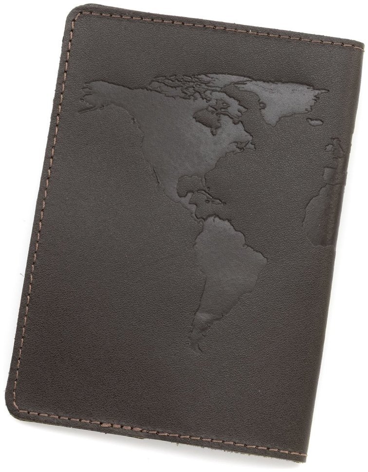 Кожаная обложка для паспорта из гладкой кожи с тиснением карты Leather Collection 103331 (Темно-коричневая) фото №3 Кожаная обложка для паспорта из гладкой кожи с тиснением карты Leather Collection 103331 (Темно-коричневая) modnotak фото №3