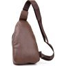 Вертикальная мужская сумка-слинг из кожзаменителя коричневого цвета Vintage (20514) - 2