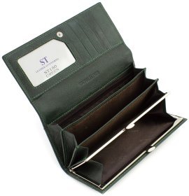Кожаный женский кошелек зеленого цвета на кнопке ST Leather (17289)