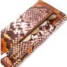 Різнобарвний лаковий жіночий гаманець з клапаном із натуральної шкіри під змію KARYA (2421117) - 5