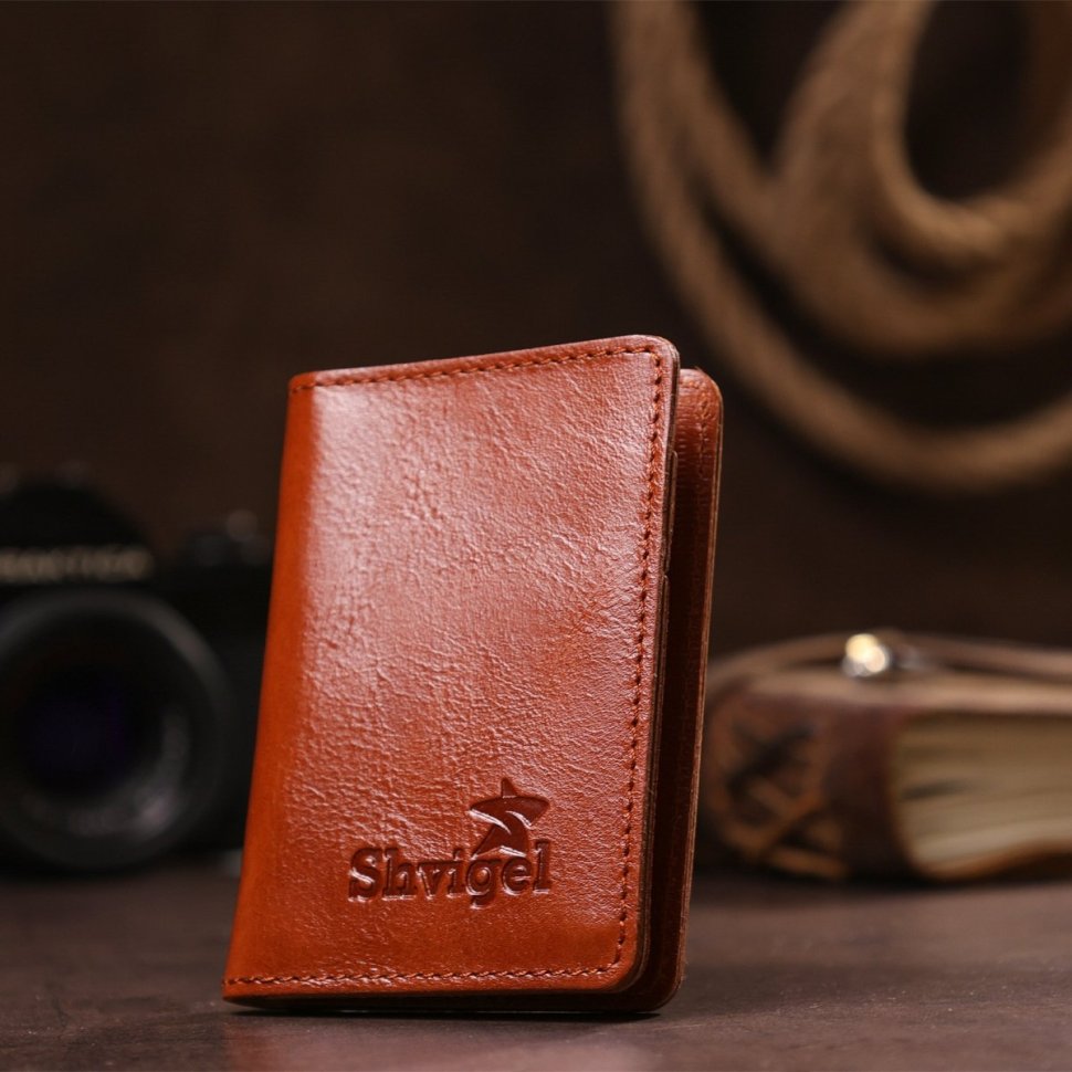 Светло-коричневая карманная визитница из натуральной кожи SHVIGEL (2400115)