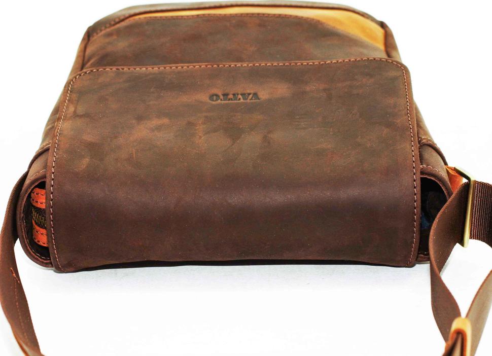 Чоловіча коричнева сумка середнього розміру VATTO (11673)