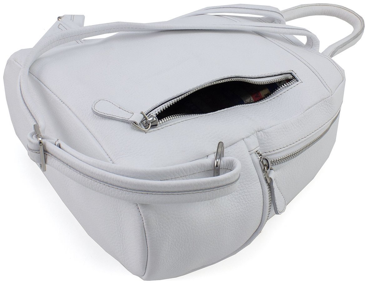 Просторный женский рюкзак из натуральной кожи белого цвета на молнии KARYA 69731