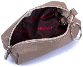 Женская ключница из фактурной кожи бежевого цвета на молнии Desisan 80632